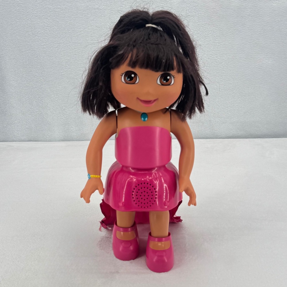 Dance Around Dora Doll, Dora The Explorer 2008 Mattel Fisher Price Ballerina